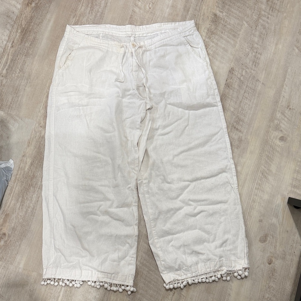 Women's White Casual Shorts